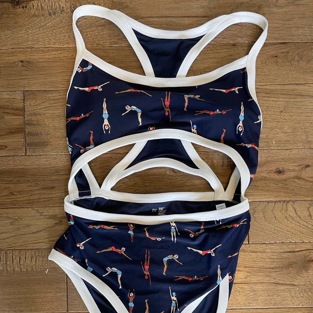 Aerie one piece suit! Never worn.